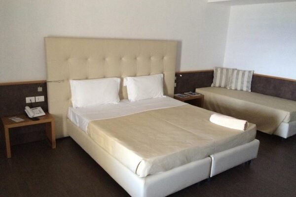 gk_furniture_ksenodoxeio_3 (6)