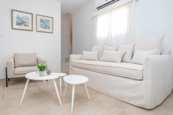 gk_furniture_ksenodoxeio_604